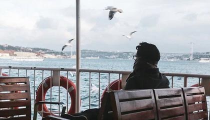 ng体育app-山东高速男篮惜败 小球迷嚎啕大哭 球迷评论区安慰 还收到网友寄来的惊喜礼物……