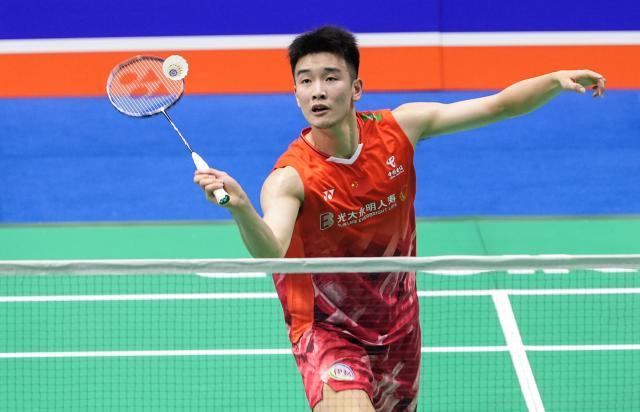 1732090042330077379.jpg (体育)(4)羽毛球——中国公开赛:李诗沣止步男单首轮XxjpseC007139_20240918_PEPFN0A001.jpg